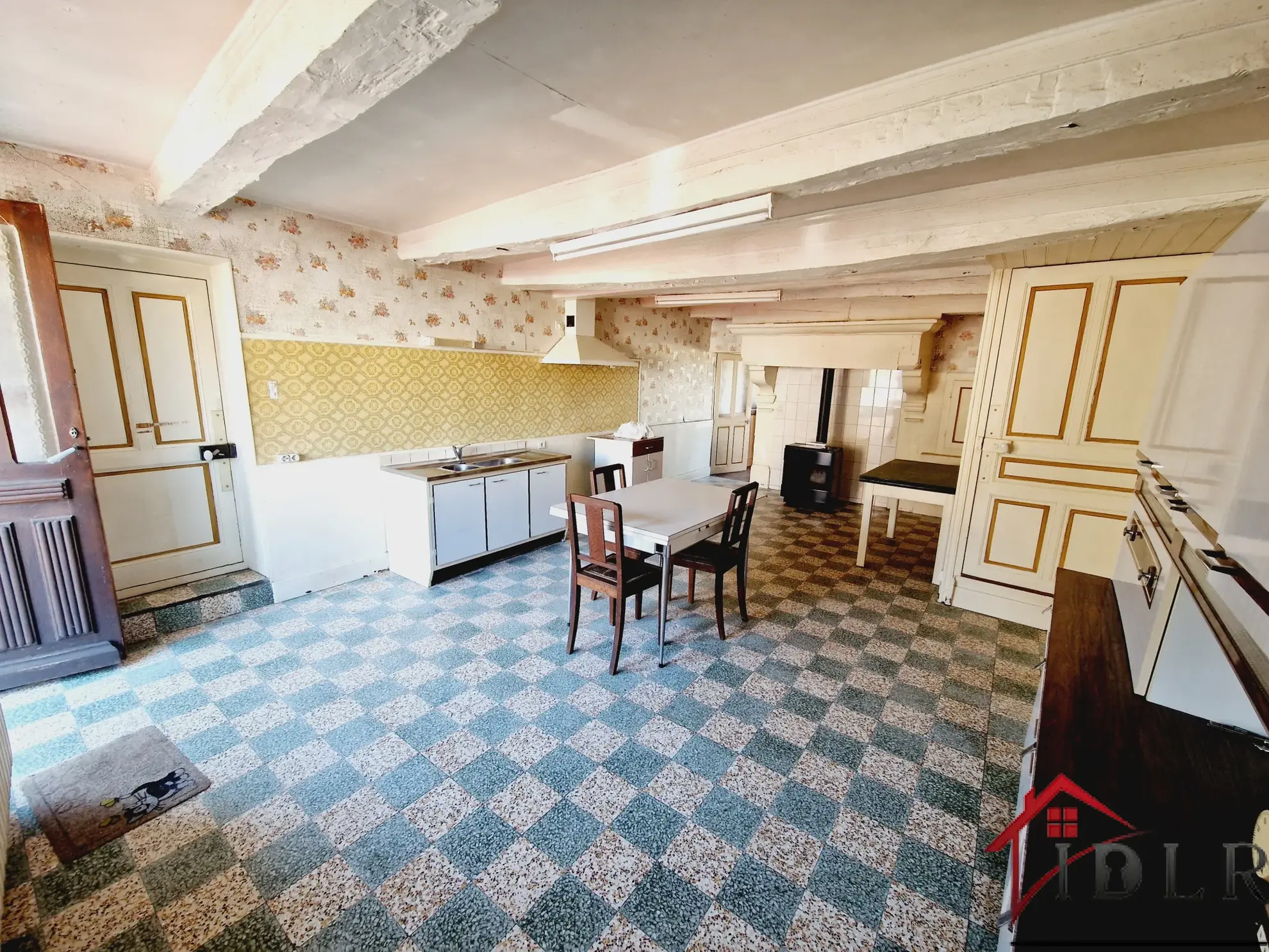 Maison ancienne de 108 m² avec vue à Chatillon-sur-Saône 