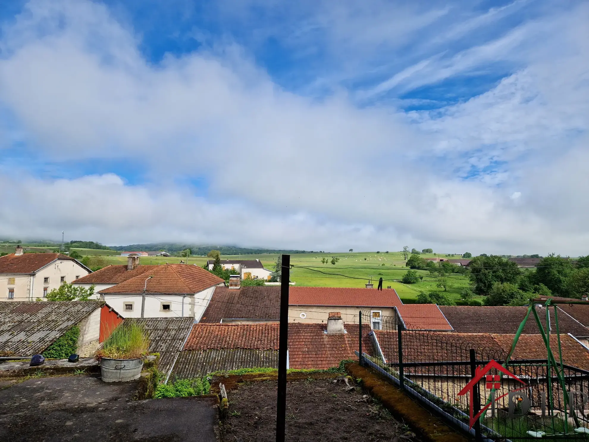 Maison ancienne de 108 m² avec vue à Chatillon-sur-Saône 