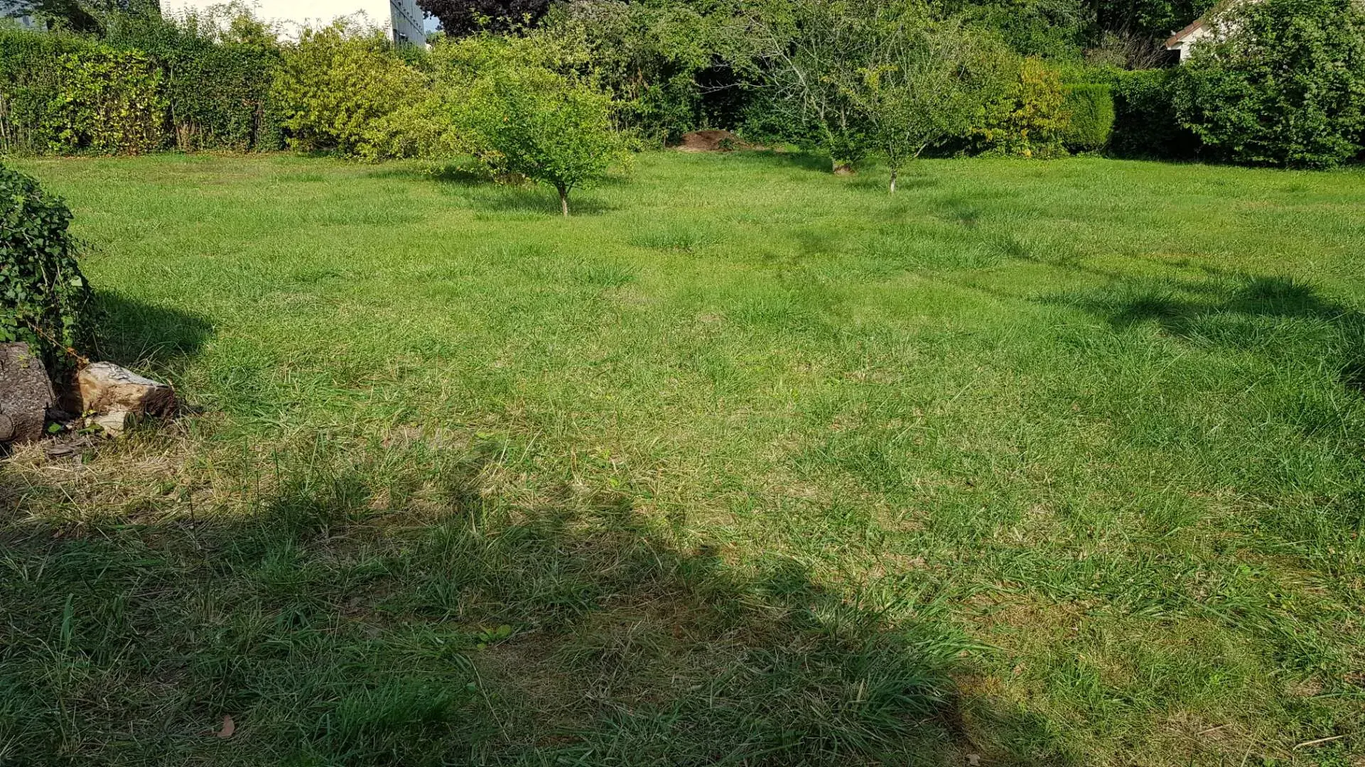 Terrain de 1000 m² à Gasny, proche Bonnières-sur-Seine 