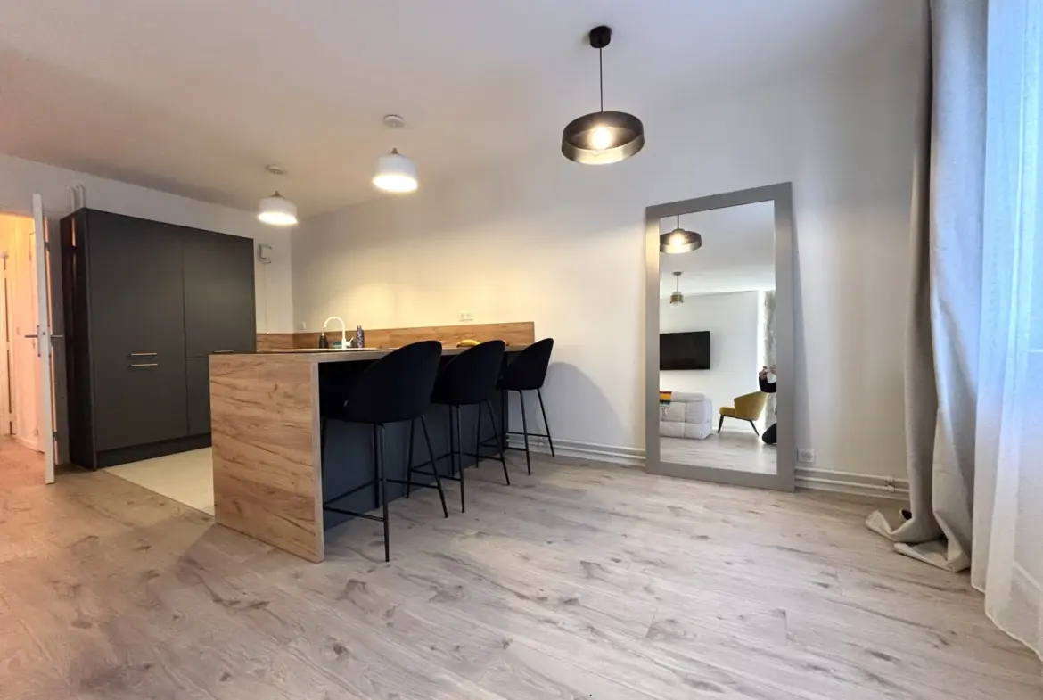 Vente d'un appartement T3 rénové avec garage à Roubaix 