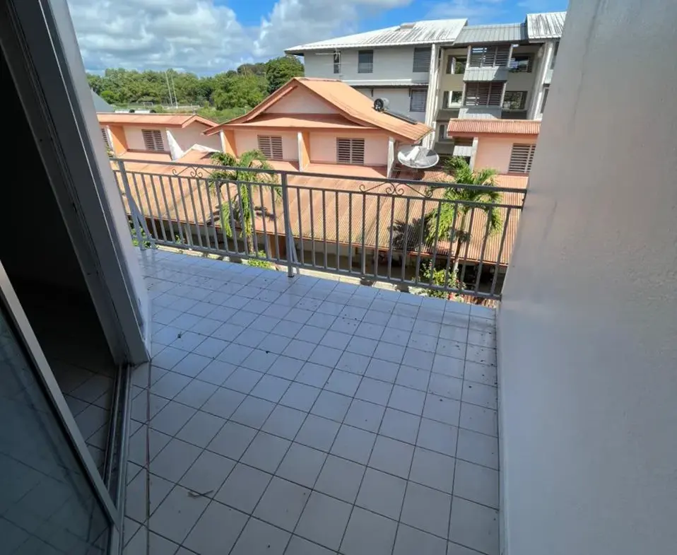 Appartement T2 avec terrasse à Cayenne, Montabo 