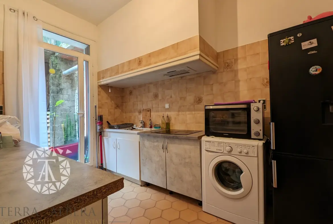 À vendre : Appartement F2 avec parking à Laroque-des-Albères 