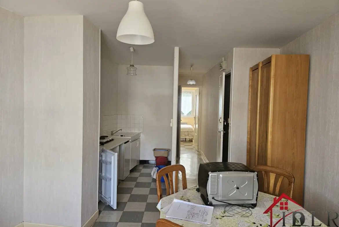 Immeuble locatif de 225 m² avec 8 appartements à Bourbonne-les-Bains 