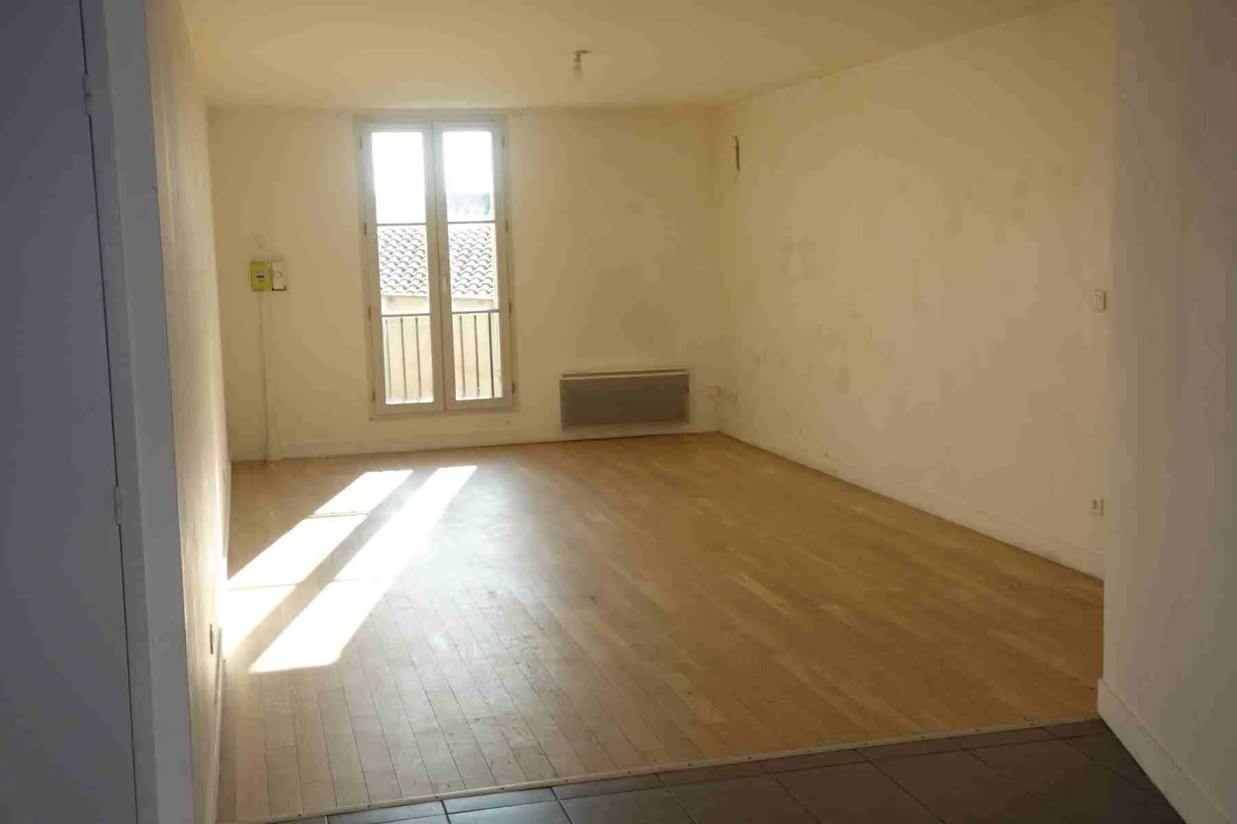 Vente d'un immeuble en pierre avec 2 appartements T3 à Bourg sur Gironde 