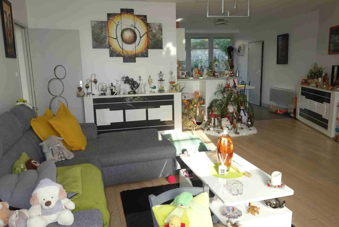 Vente d'un immeuble en pierre avec 2 appartements T3 à Bourg sur Gironde 