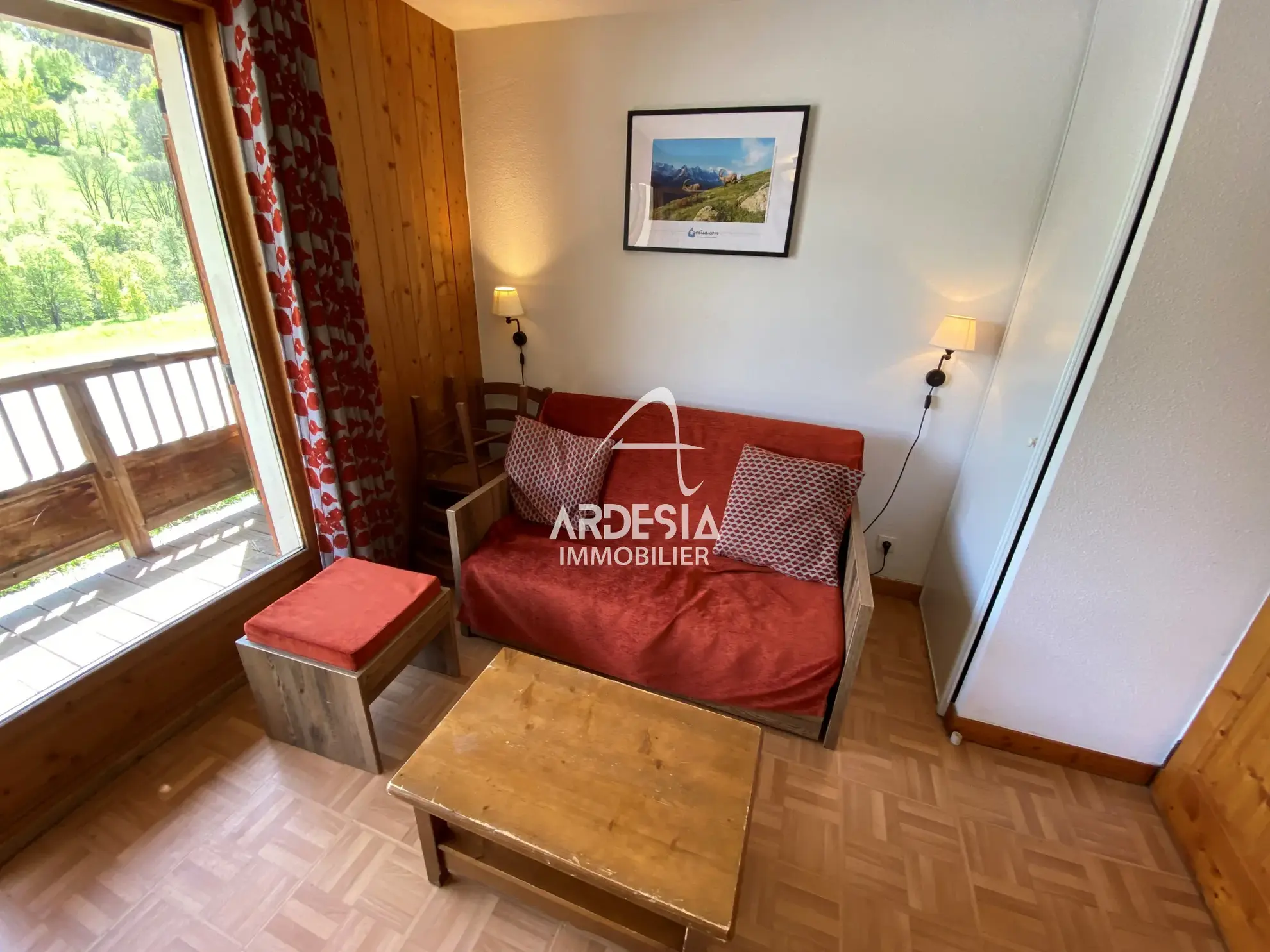 Appartement 2 pièces à vendre à Saint-Sorlin d'Arves - Vue dégagée 