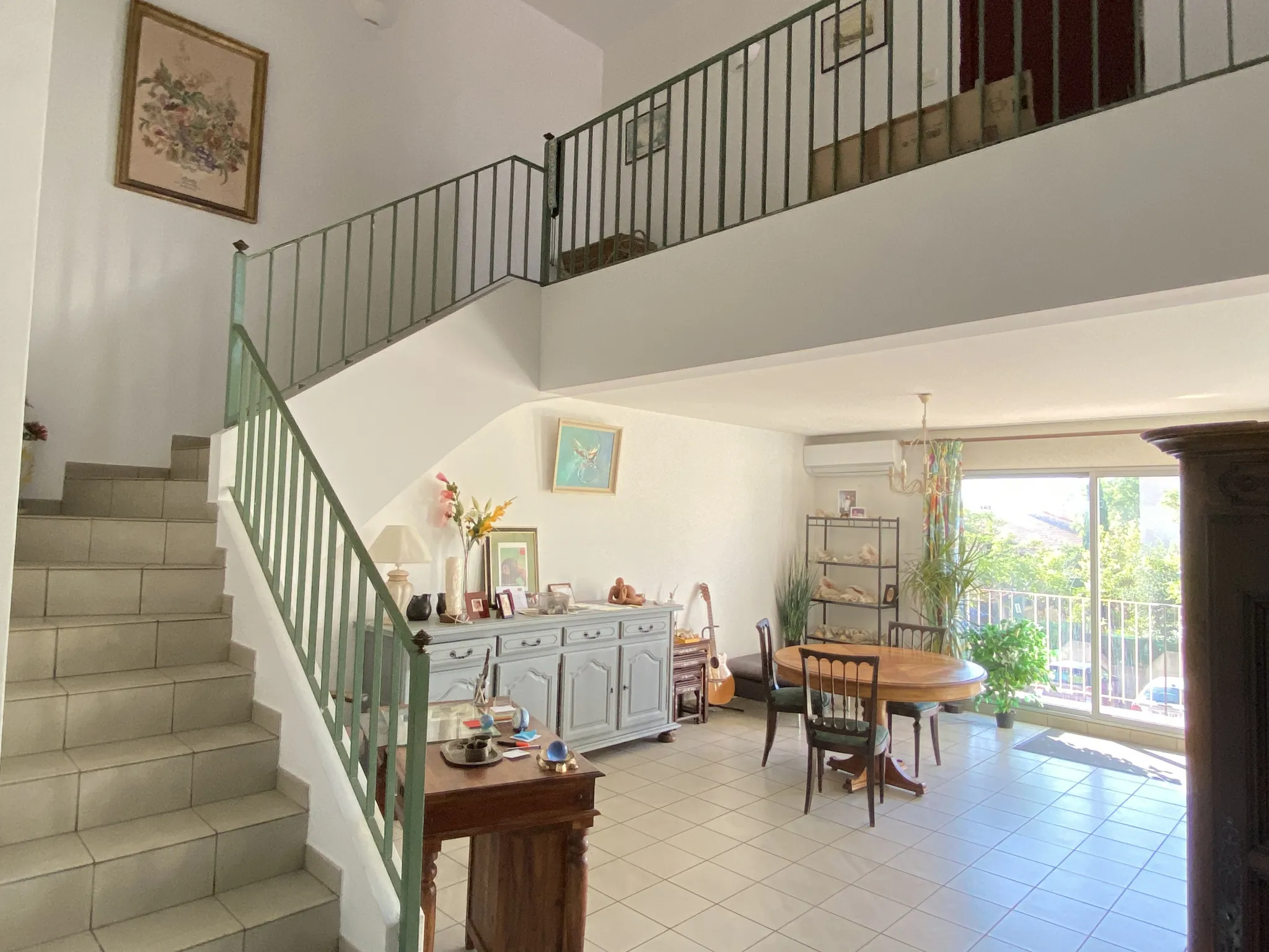 Maison de Ville 180 m² avec Jardin et Garage à Perpignan Sud 