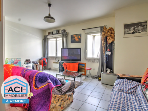 Appartement T2 sécurisé à vendre à Villeurbanne