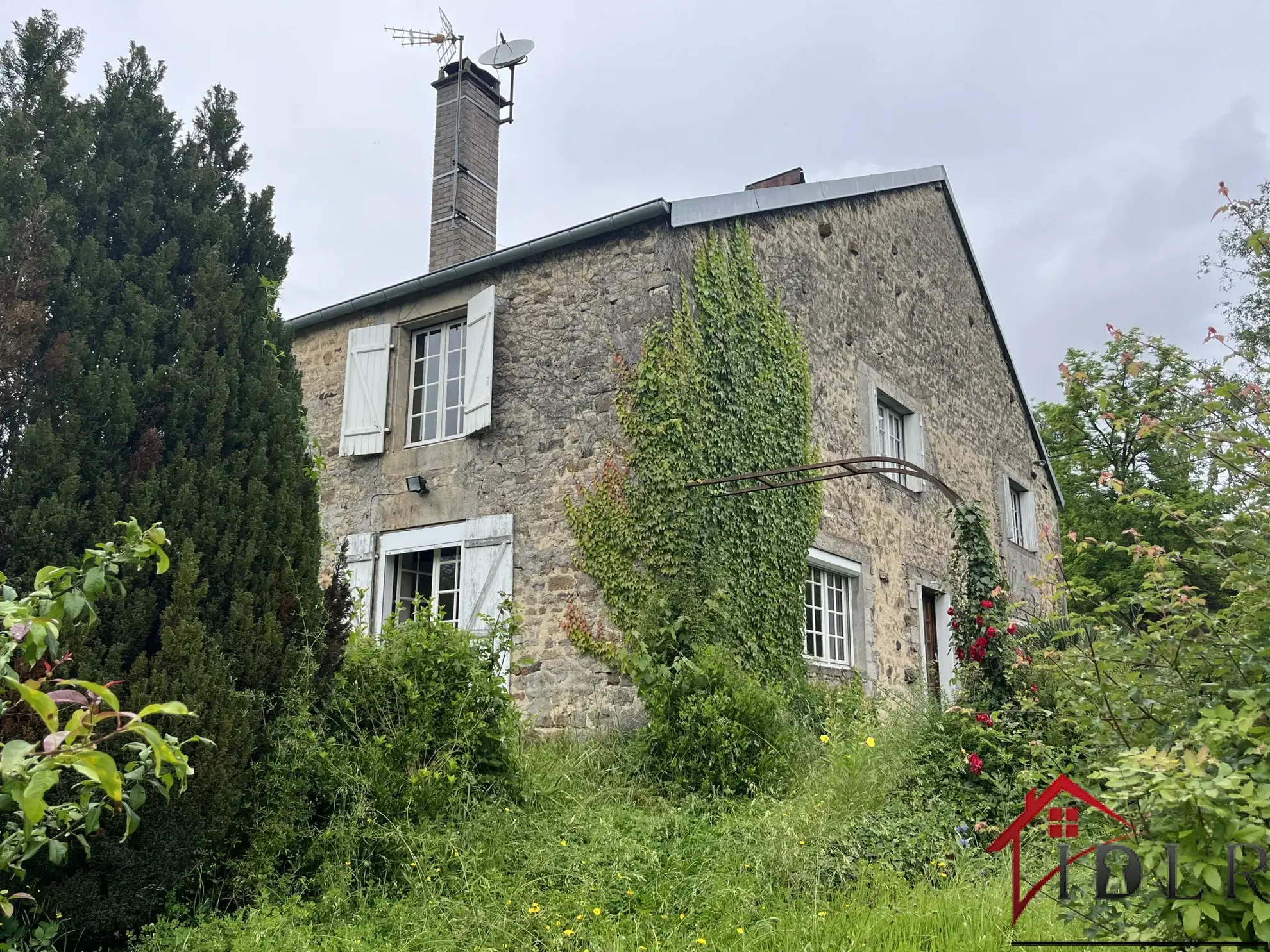 Maison de village de 1831 à Bize - 120 m² avec terrain de 1586 m² 