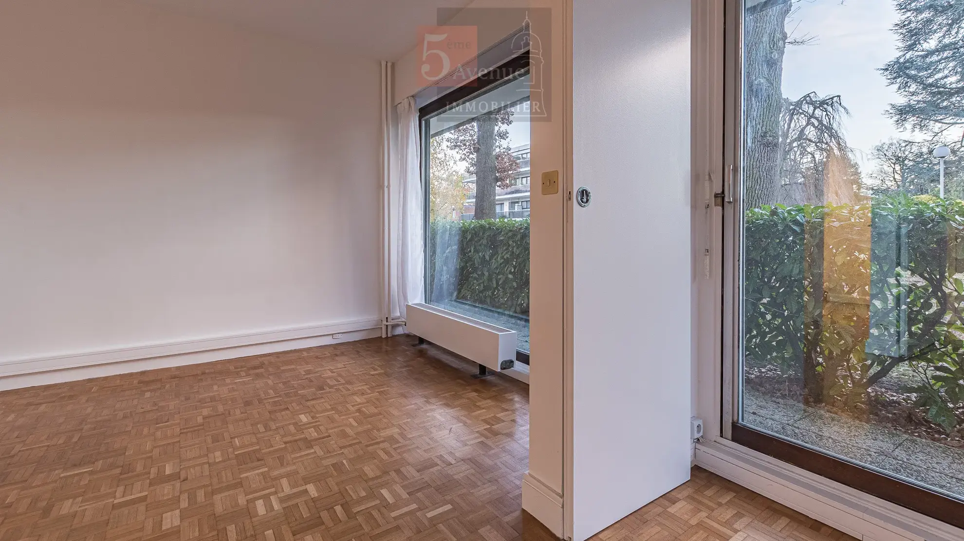 Vente Appartement T2 en rez-de-jardin à Chantilly avec terrain de tennis 