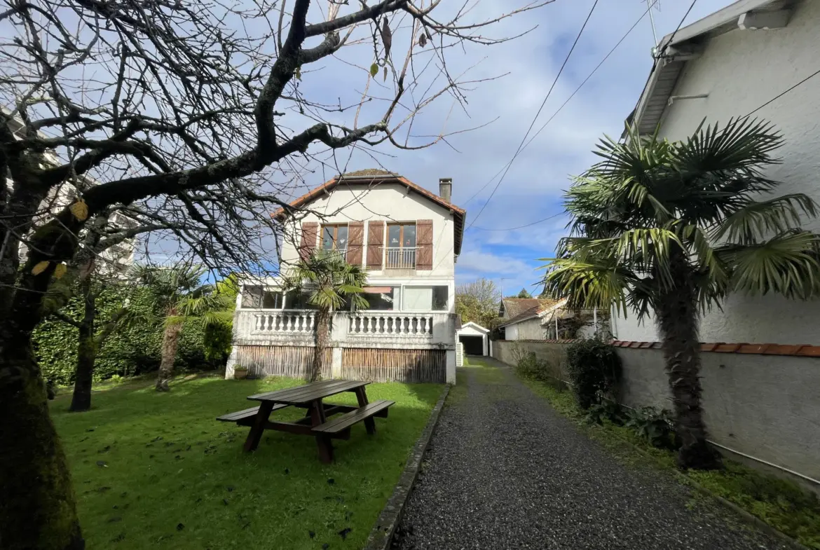 Maison de ville 116 m² avec jardin à Pau - Quartier Saint-Dominique 