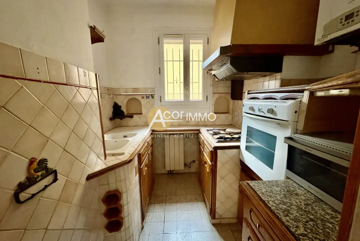 Appartement T3 à rénover à Toulon, 111 000 EUR 