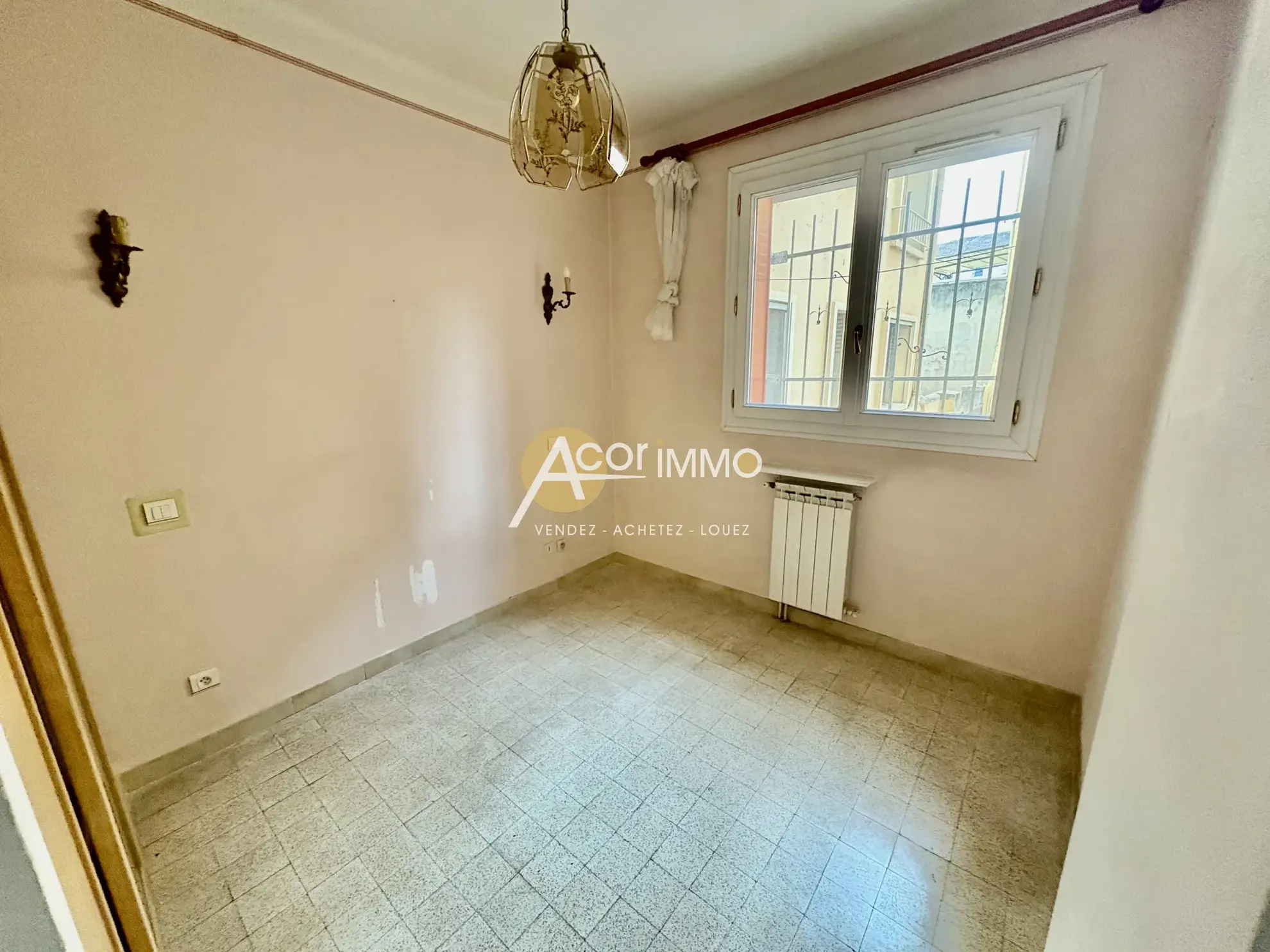 Appartement T3 à rénover à Toulon, 111 000 EUR 