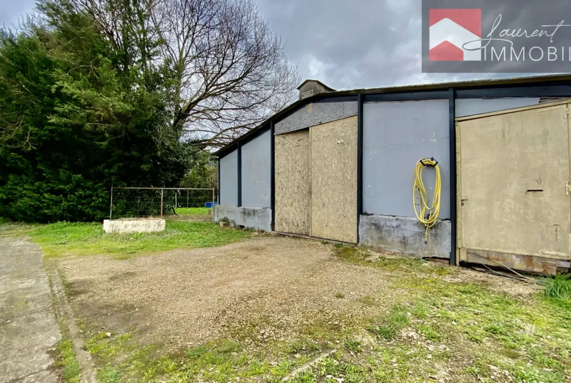 Ancienne ferme spacieuse à Simandre - 165 m² avec terrain 