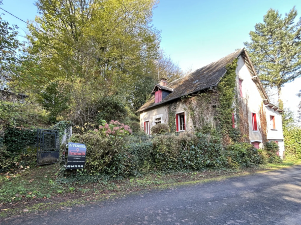 Maison à rénover à Saint Salvadour en Corrèze - 66 550 €