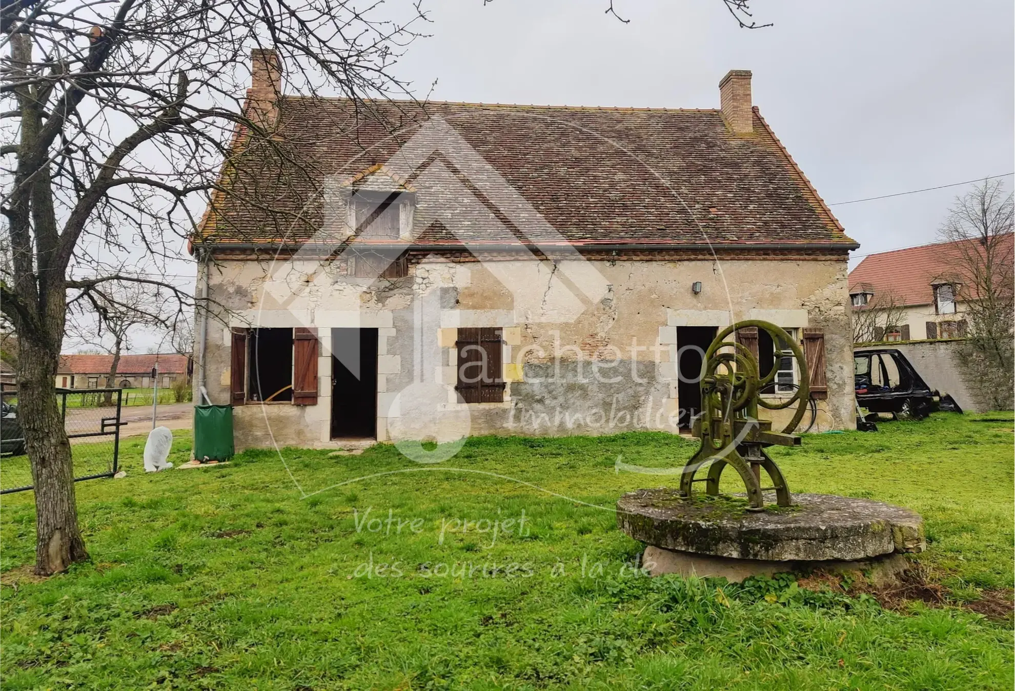 Maison à rénover à Tresnay, 58240 