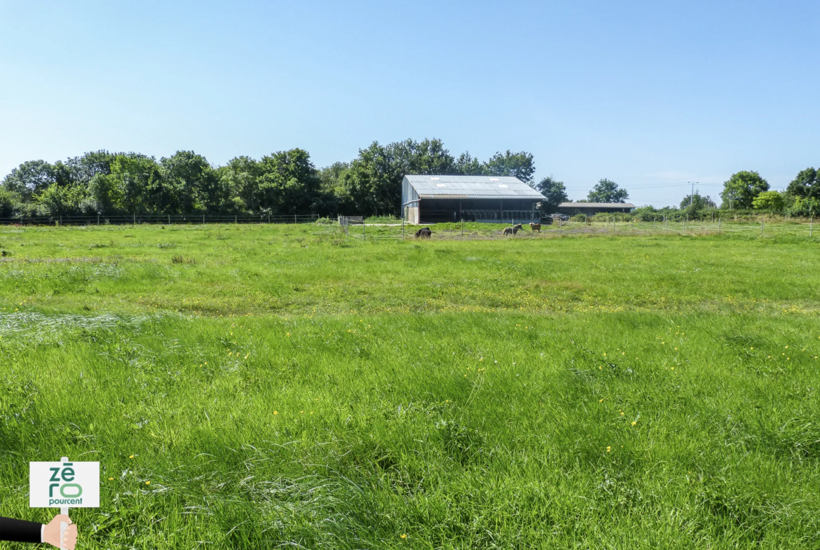 Terrain de loisirs de 7.5 hectares à Les Cerqueux 