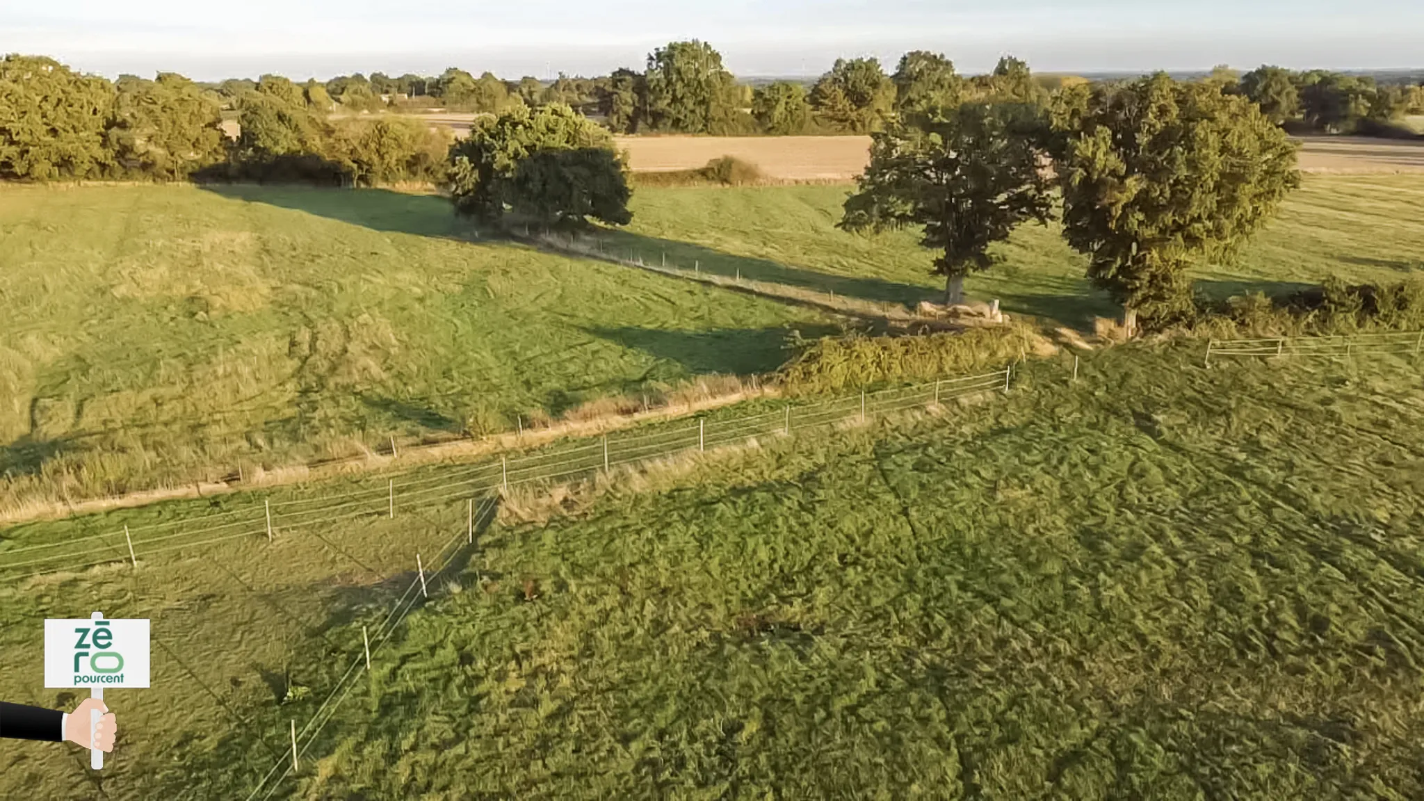 Terrain de loisirs de 7.5 hectares à Les Cerqueux 