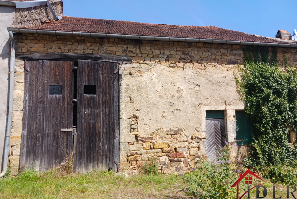 Maison de village à rénover à Bussières-les-Belmont - 72 m² 