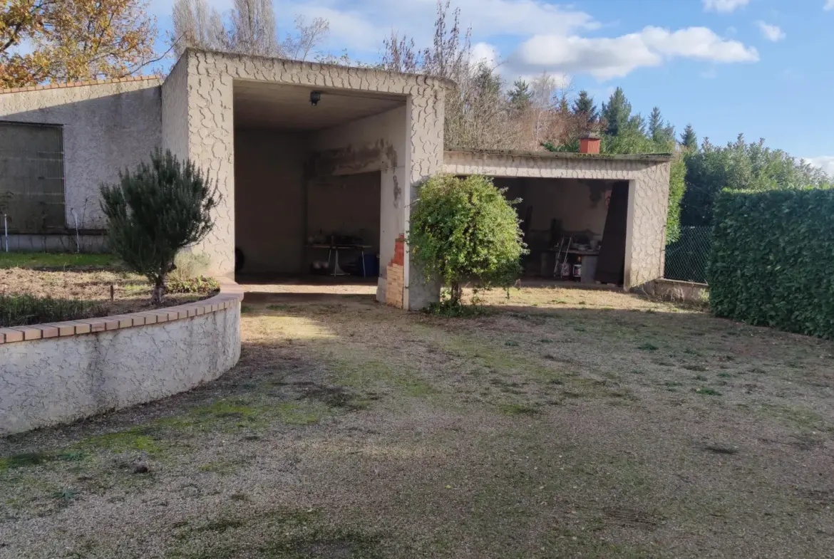 Grande Maison Familiale à Mereau - 5 Chambres et Terrain Arboré 