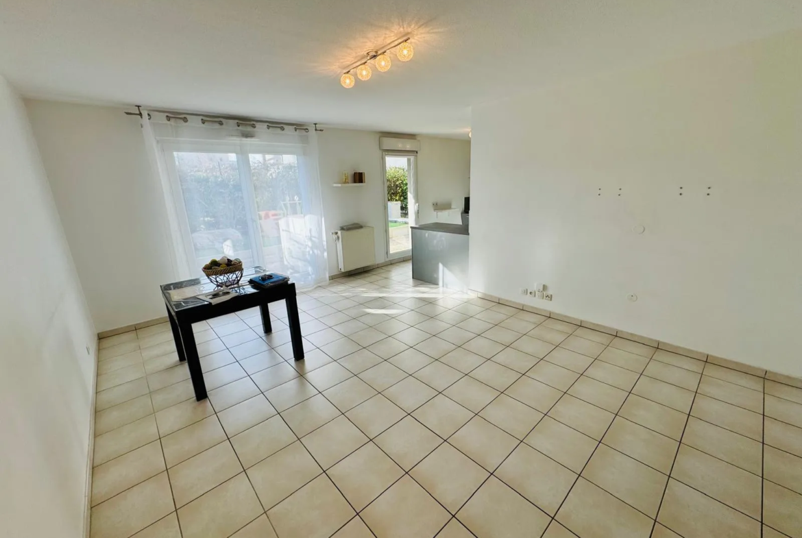 À vendre : Appartement T4 à Saint Martin d'Hères avec jardin 