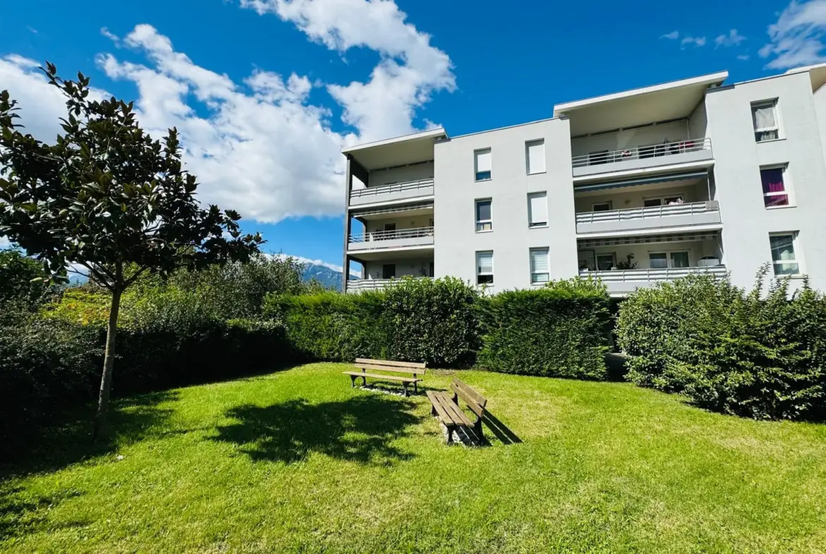 À vendre : Appartement T4 à Saint Martin d'Hères avec jardin 