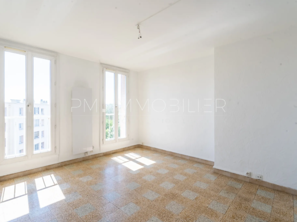 Charmant appartement des années 50 à Marseille 13009