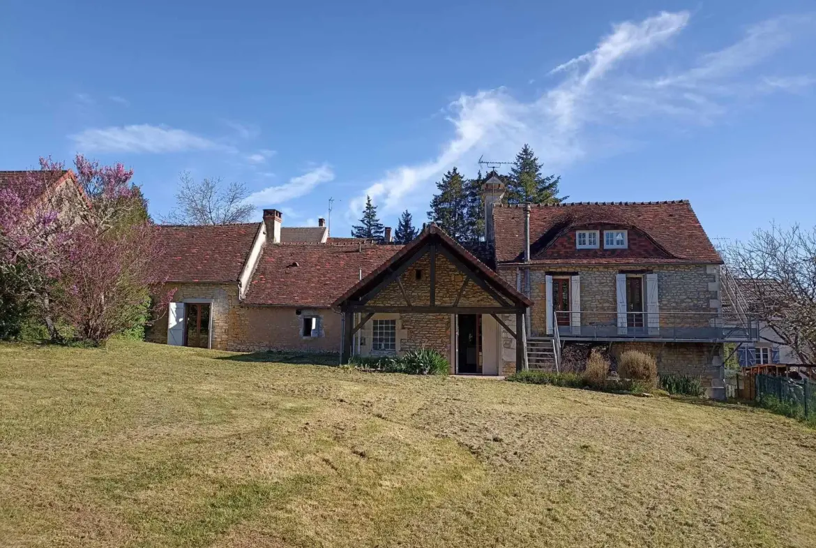 À vendre : Longère de charme avec 2 habitations à Bona (58330) 