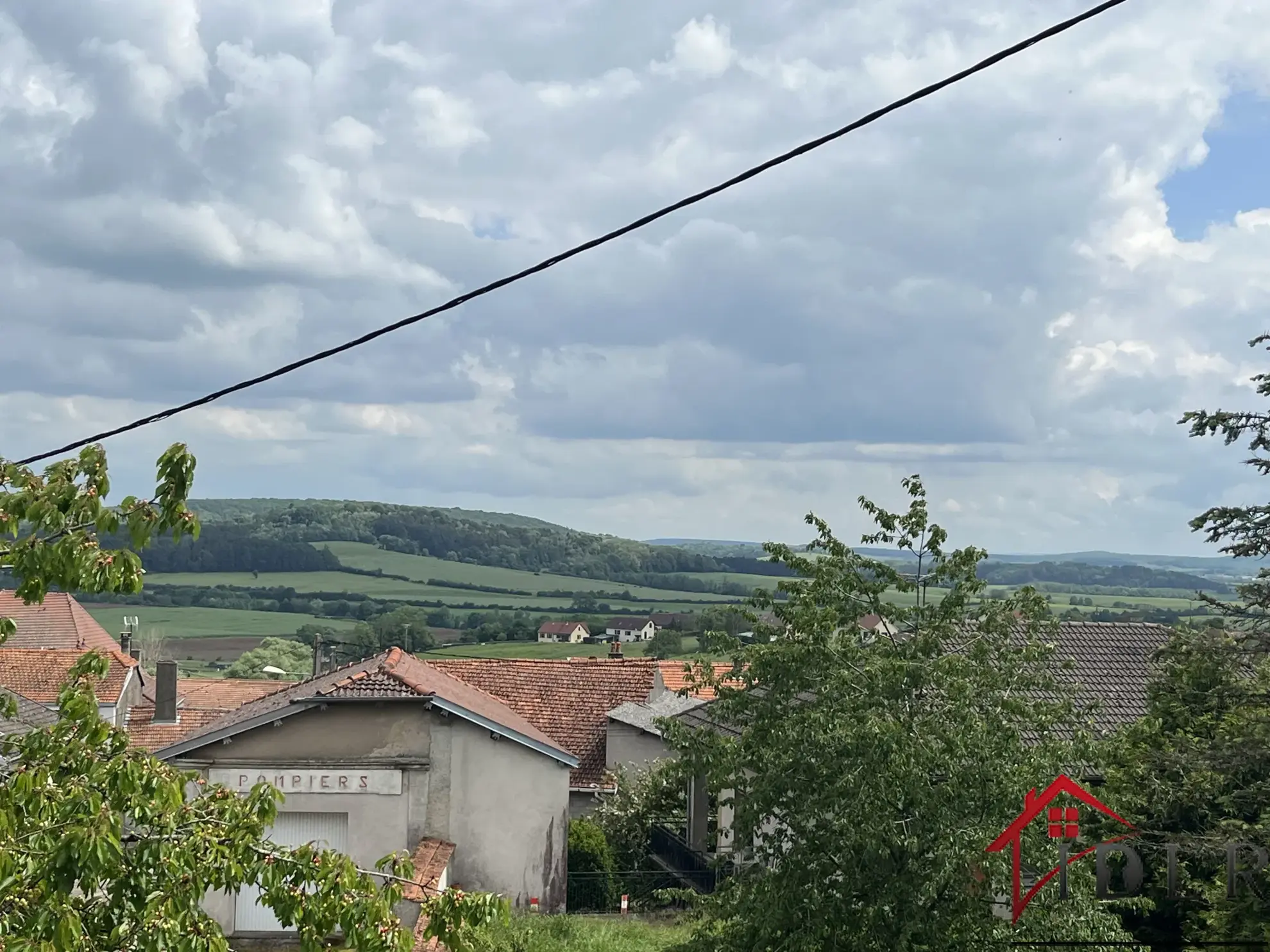 Charmante maison de 170 m² avec dépendances à Serqueux 