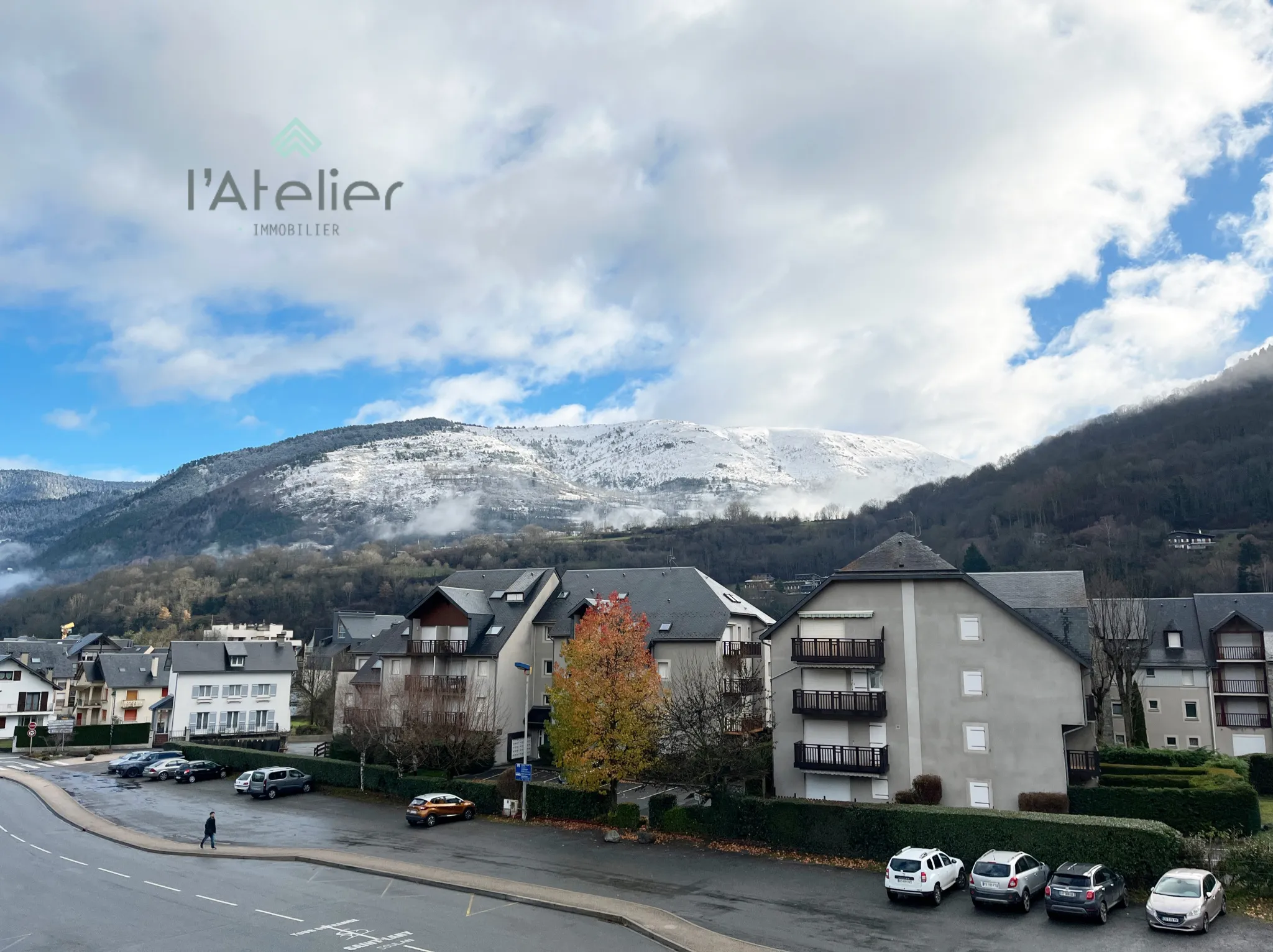 Appartement T3 rénové à vendre à Saint-Lary - Vue sur vallée et montagnes 