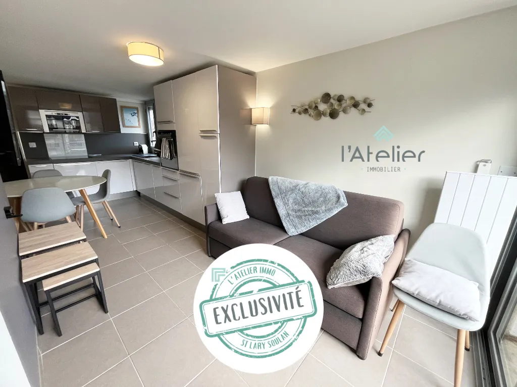 Appartement T3 rénové à vendre à Saint-Lary - Vue sur vallée et montagnes 