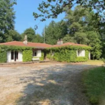 Vente villa de plain-pied à Châteauneuf la Forêt - 250 000 EUR