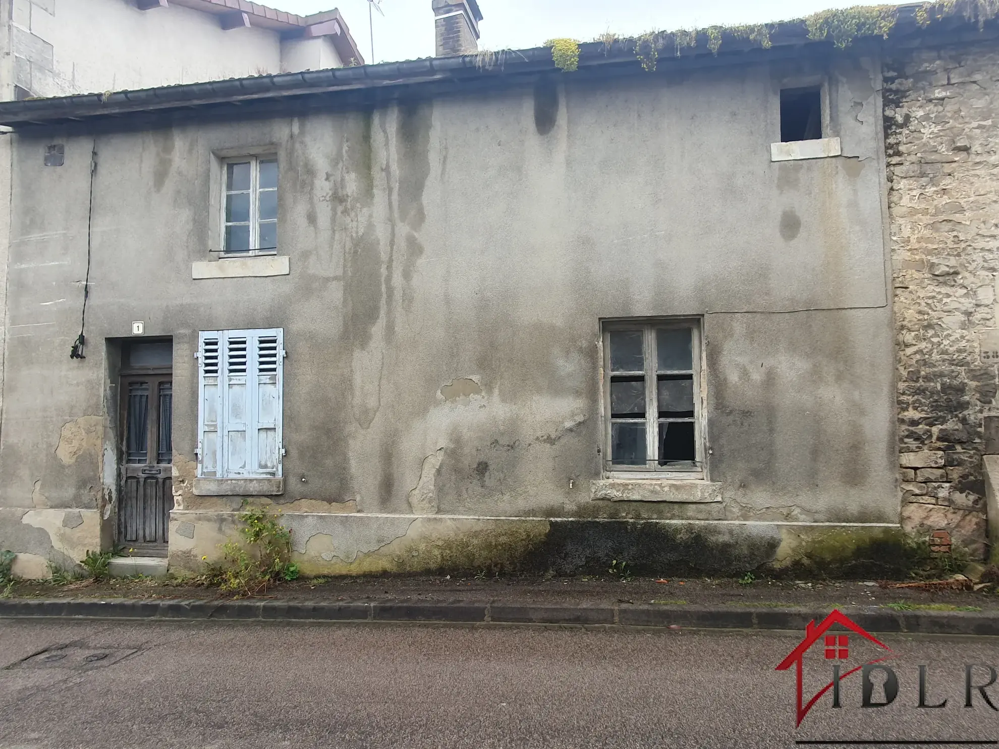 Vente de maisons mitoyennes à restaurer à Saint-Dizier 