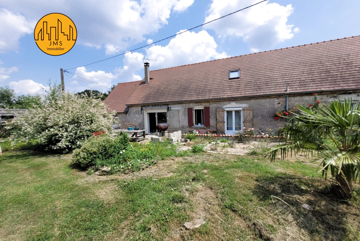 Longère rénovée à vendre à Tronget - 223650 € 