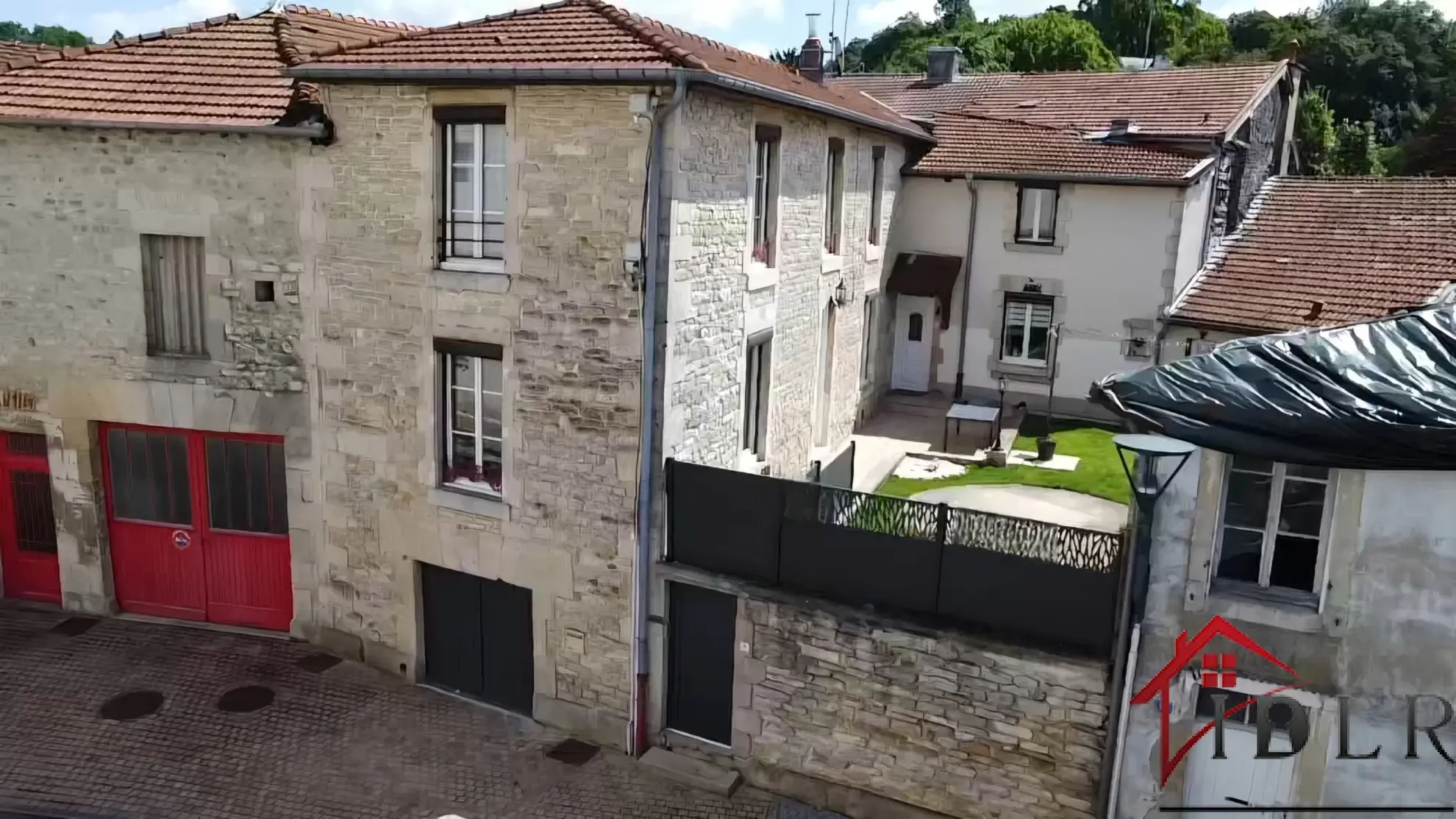 Maison mitoyenne à vendre à Wassy - 149 m² avec jardin 