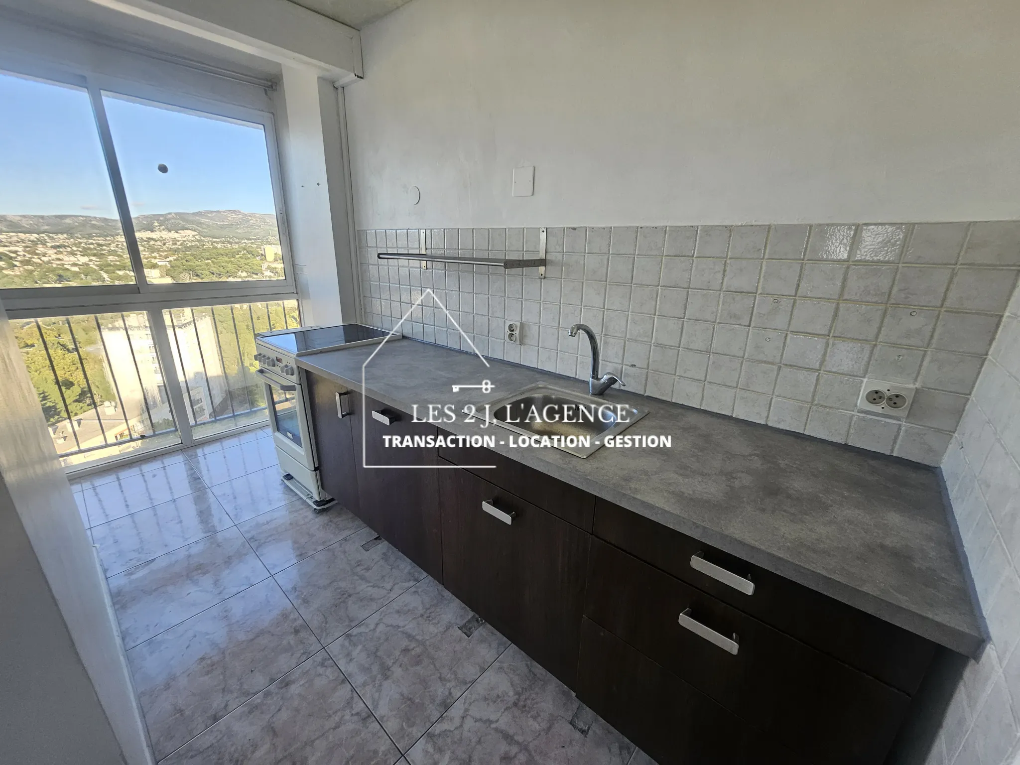 Appartement T3/4 avec vue mer à Montolivet, Marseille 