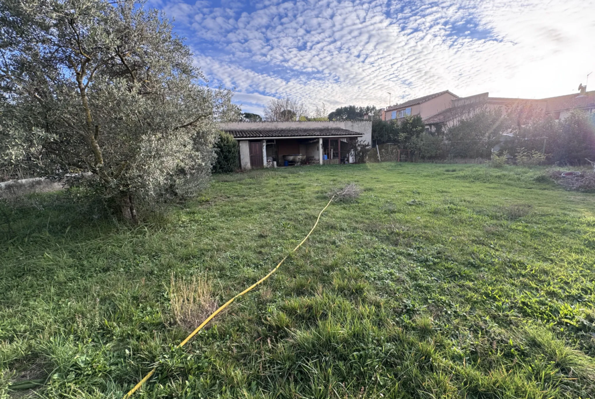 Terrain constructible à vendre sur Peyrolles-en-Provence 