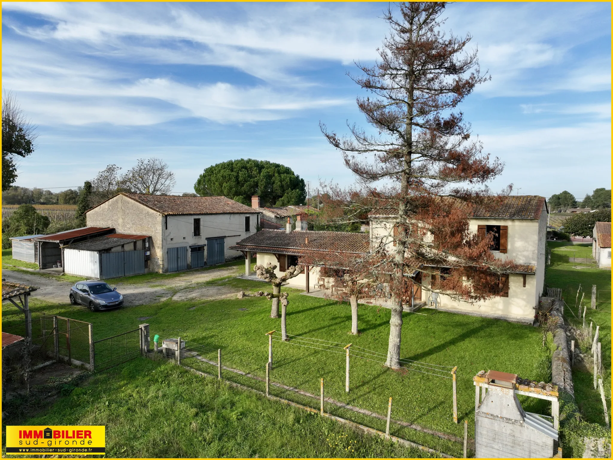 Maison en Pierre à Illats avec Vue Imprenable sur les Vignes 