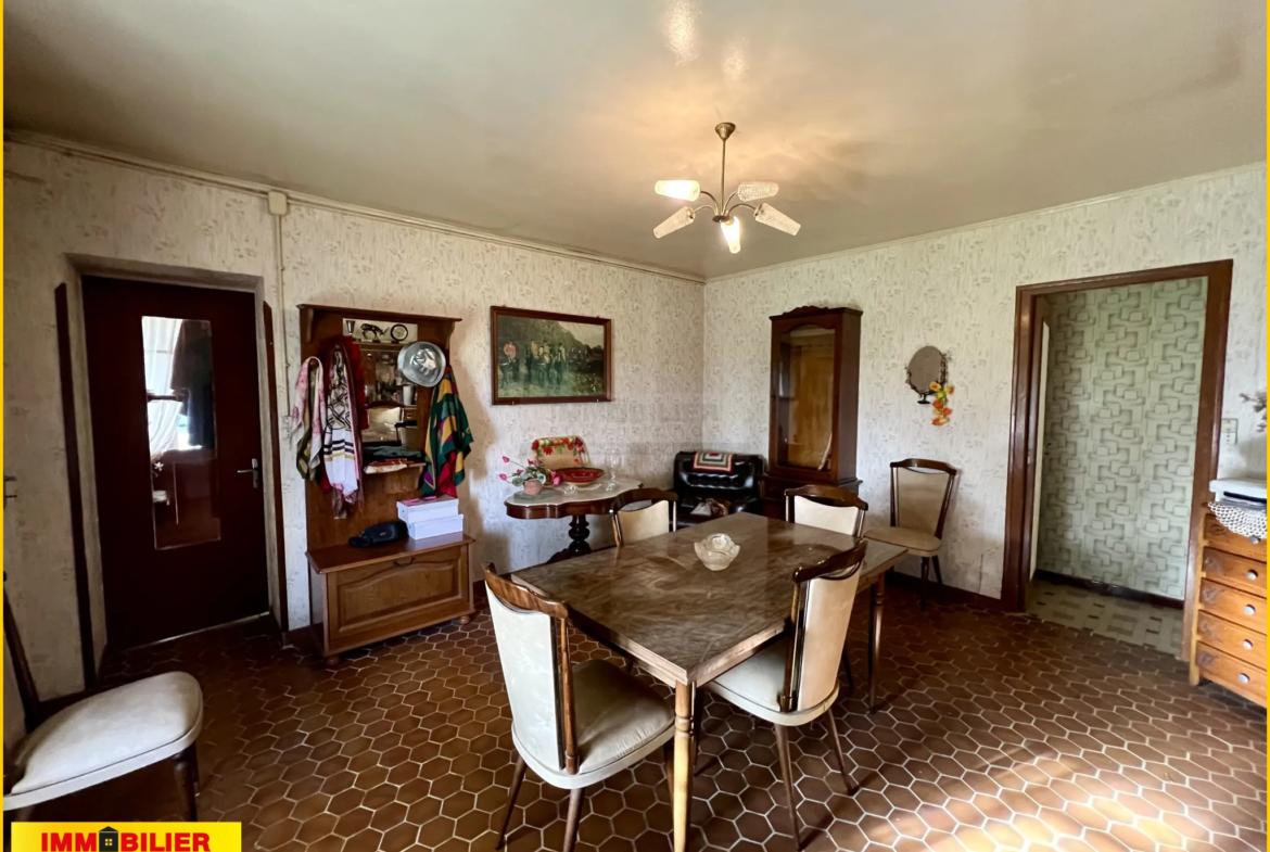 Maison en Pierre à Illats avec Vue Imprenable sur les Vignes 