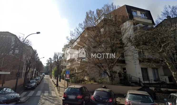 À vendre : Appartement F2 48 m² avec Terrasse et Jardinet à Vitry sur Seine 