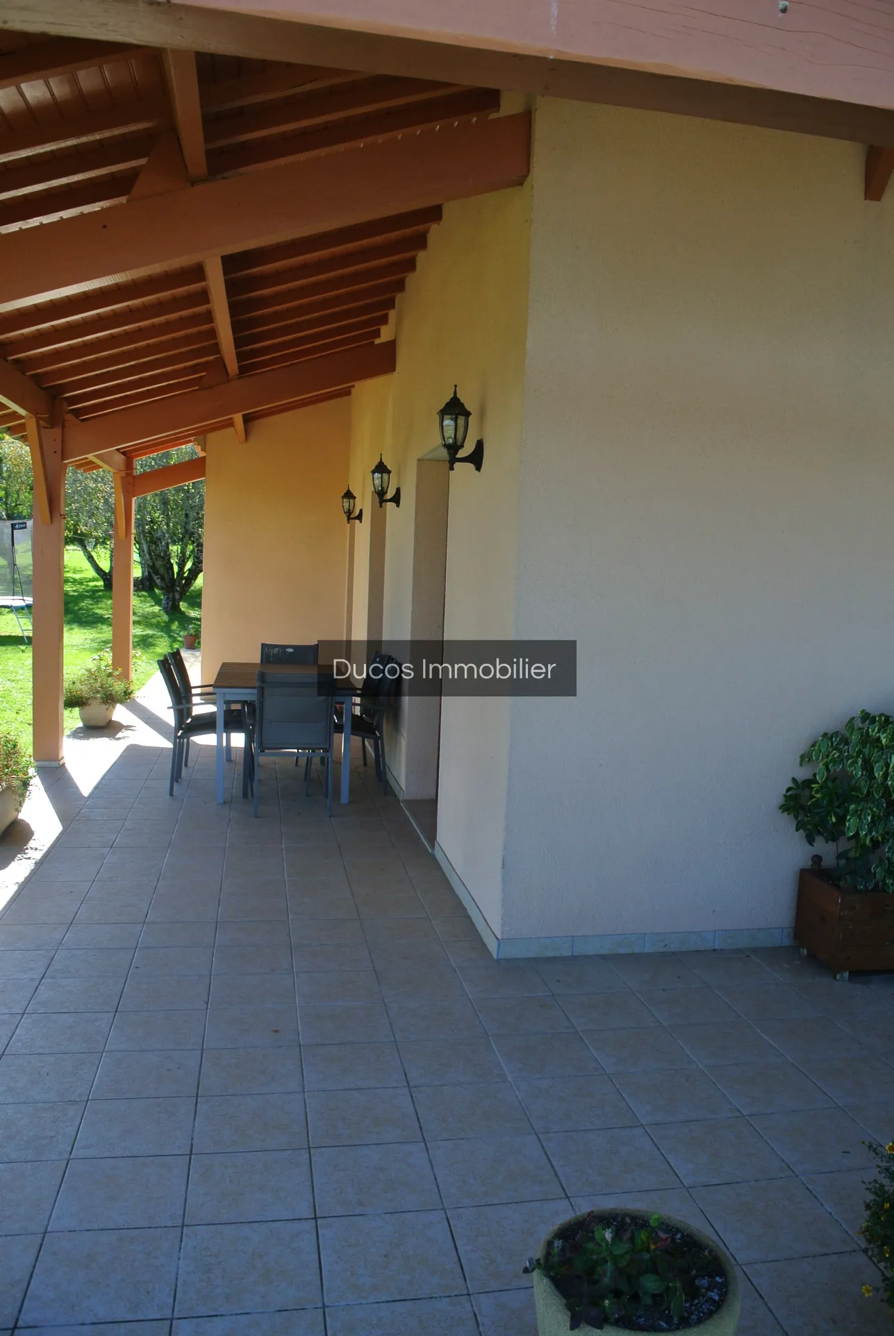 Maison avec vue sur campagne à vendre à Seyches - 3 chambres 