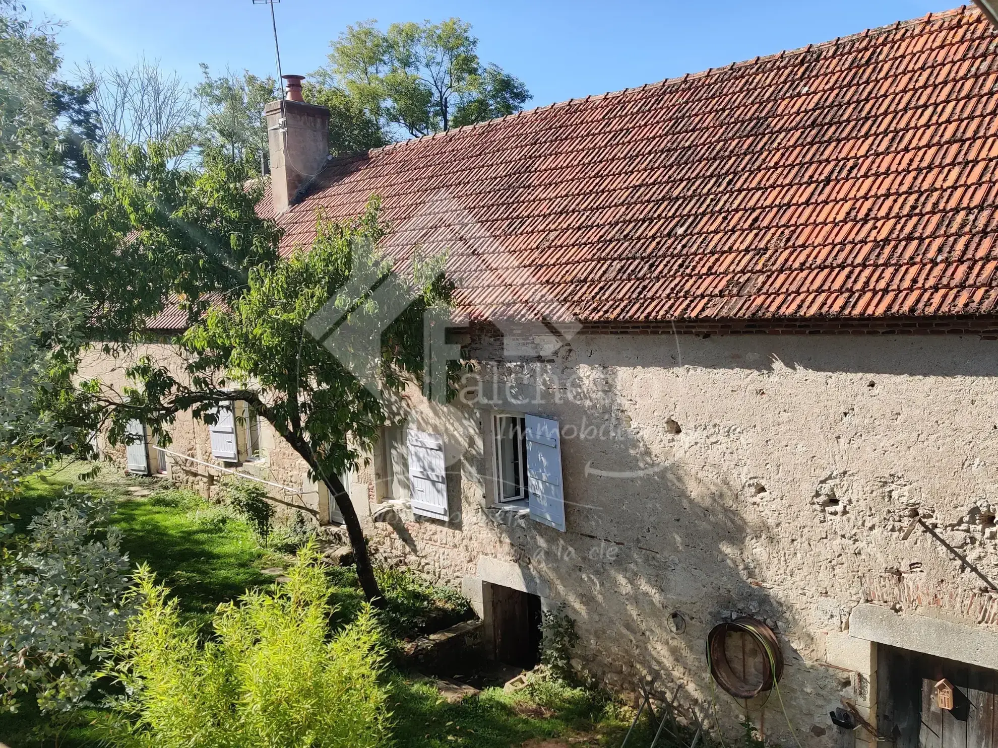 Moulin et Longère Rénovés à Besson 