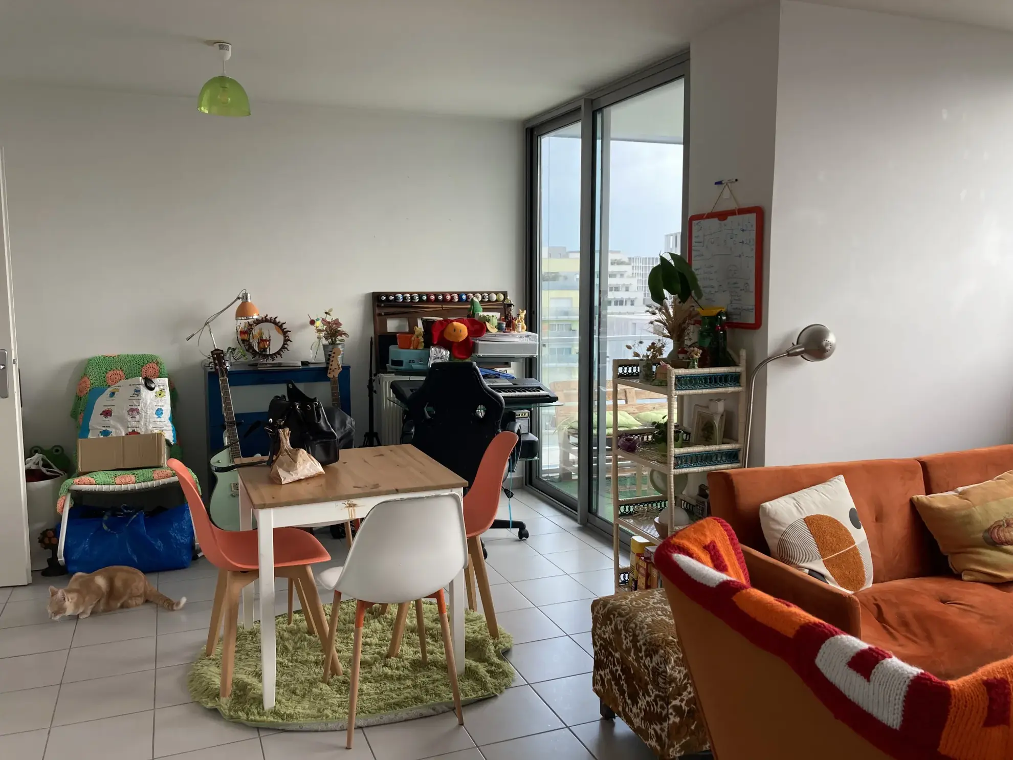 Charmant appartement T2 de 49 m² à Bordeaux avec balcon 