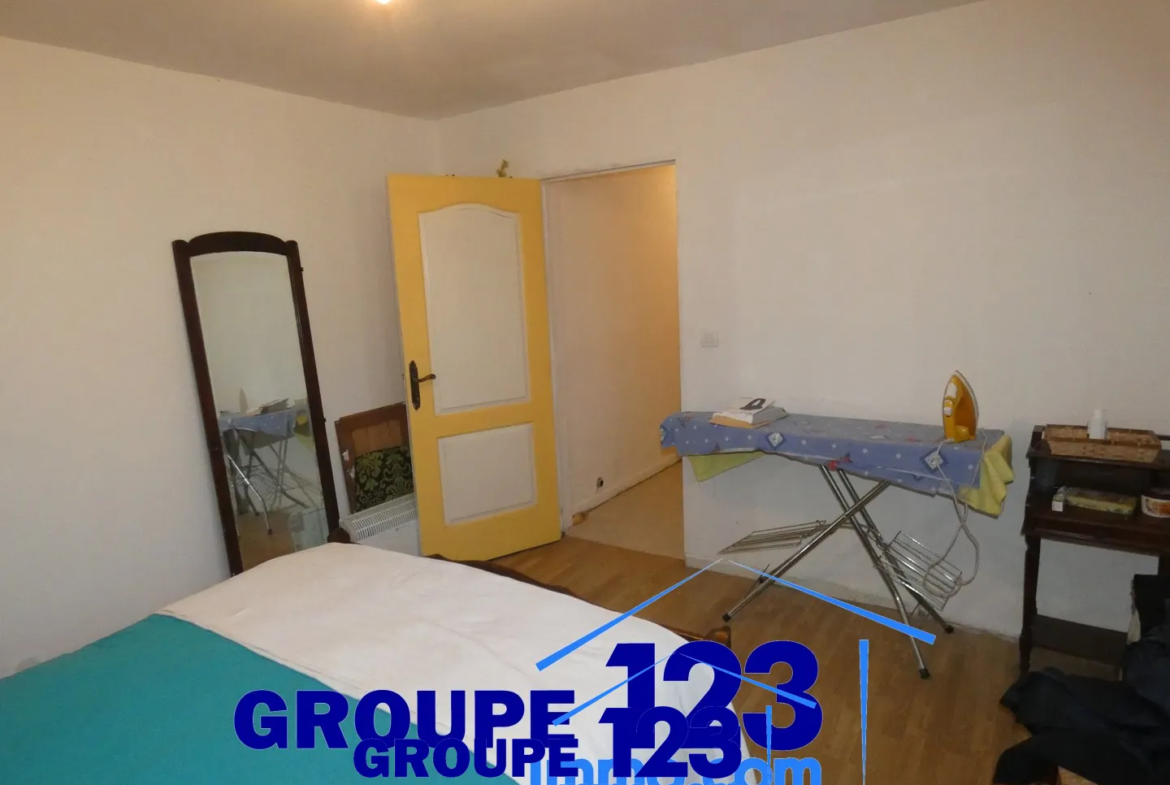 Maison 3 chambres à vendre à Arces-Dilo, 119 000 EUR 