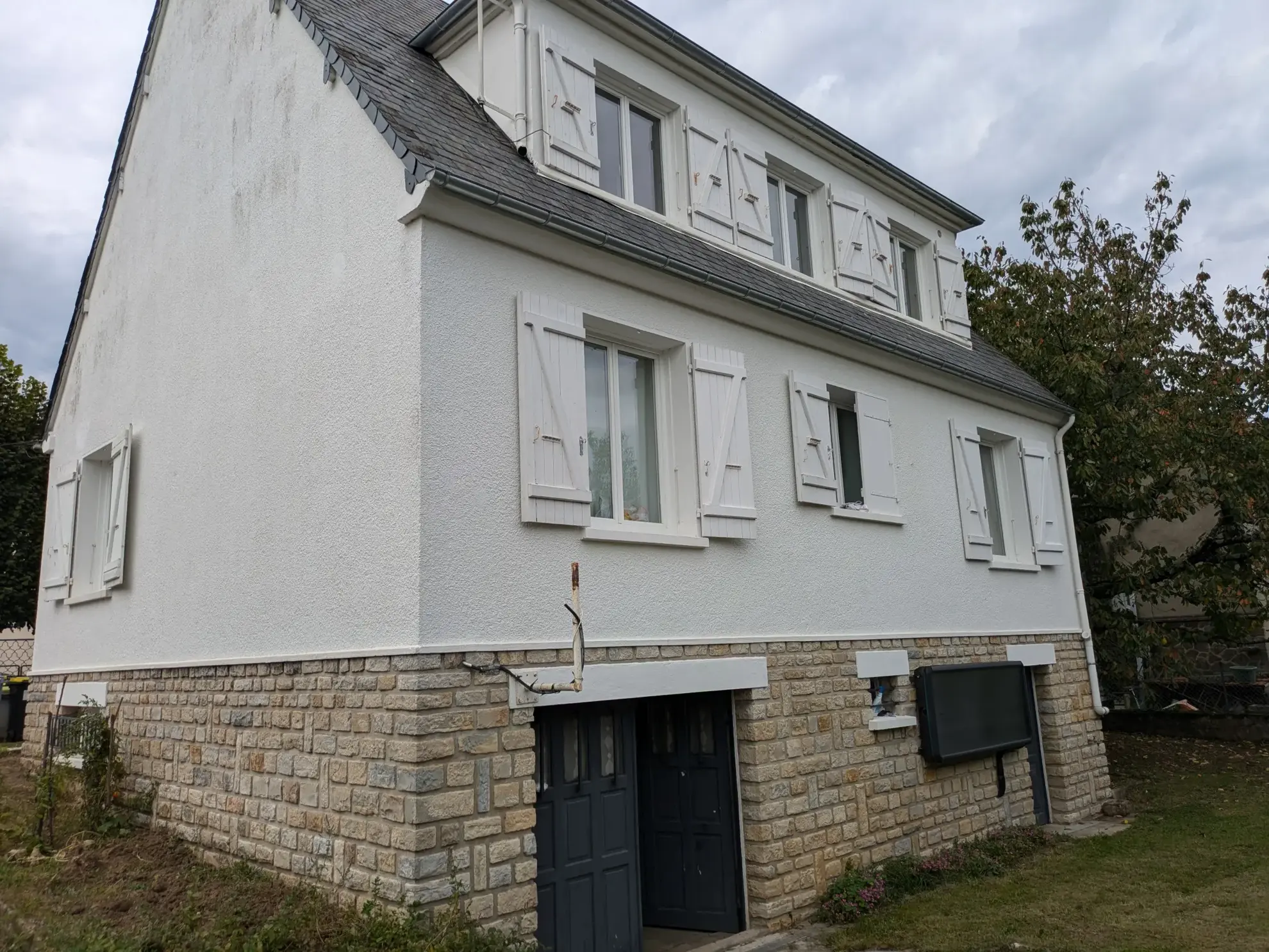 Vente Maison Indépendante à Nevers - 5 Chambres, Garage 