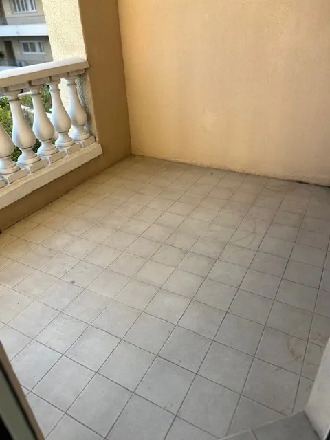 Grand appartement à vendre à Nice avec terrasse et parking 