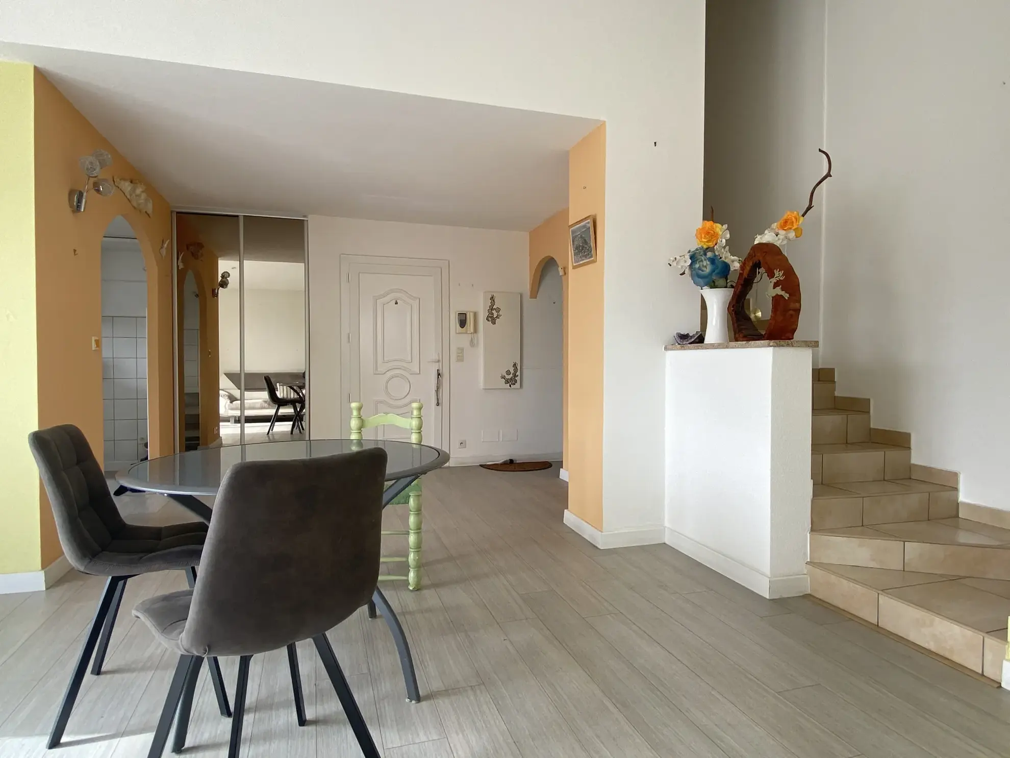 Appartement T4 avec terrasse et garage à vendre à Perpignan Sud 