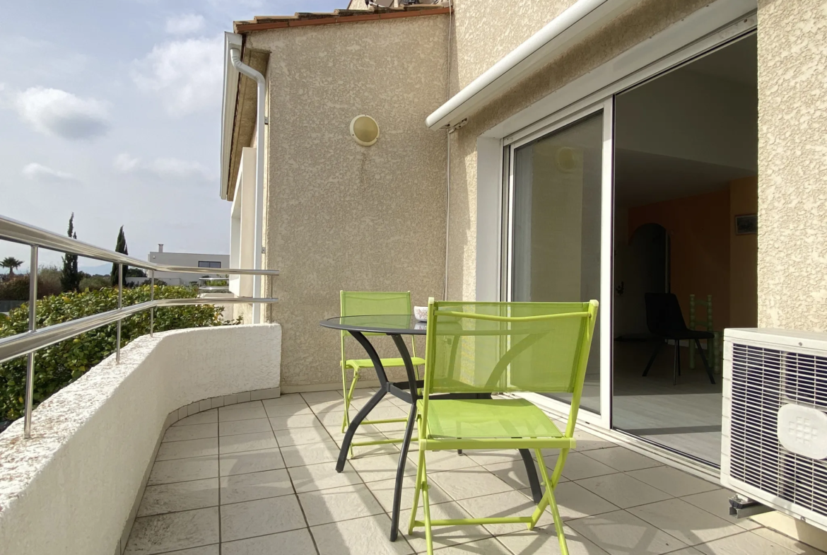 Appartement T4 avec terrasse et garage à vendre à Perpignan Sud 