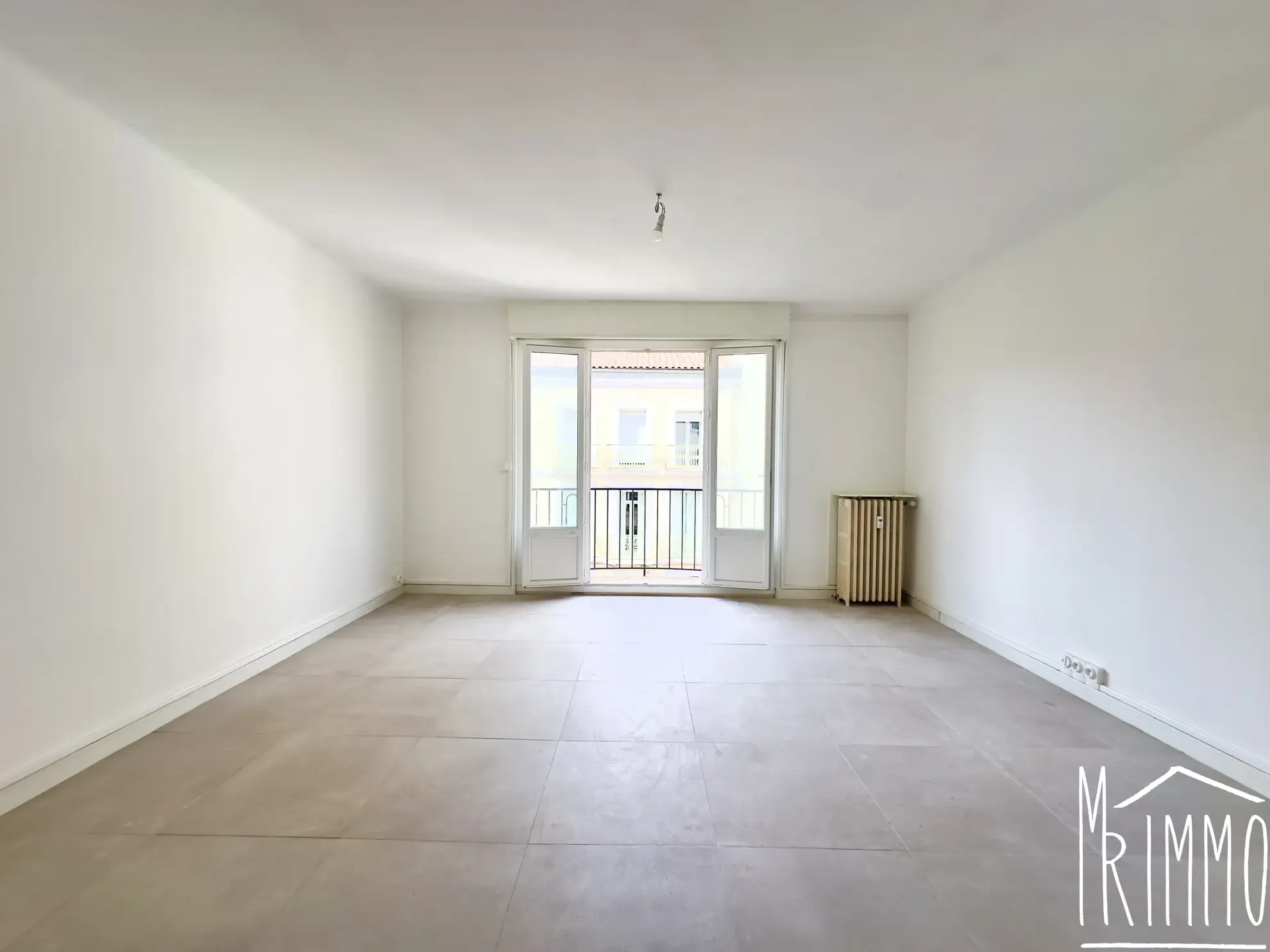 À vendre : Appartement T3 rénové à la place Carnot, Montpellier 