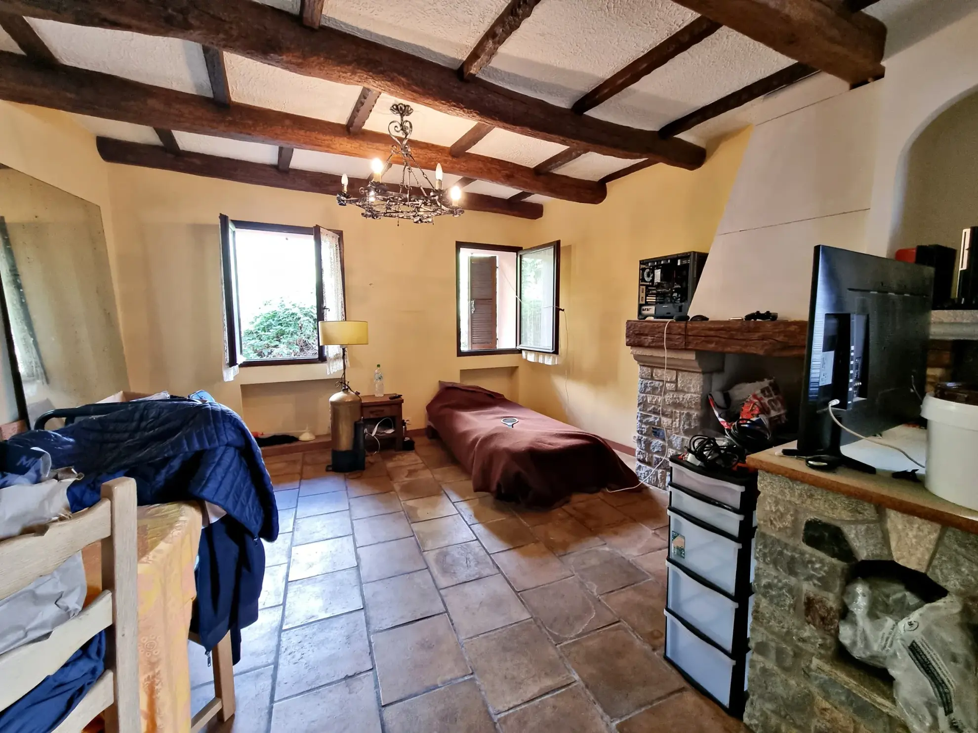 À vendre : Maison F4 à Belvédère avec balcon et cave 